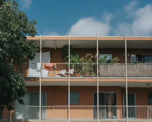 A two story apartment complex in Los Angeles.